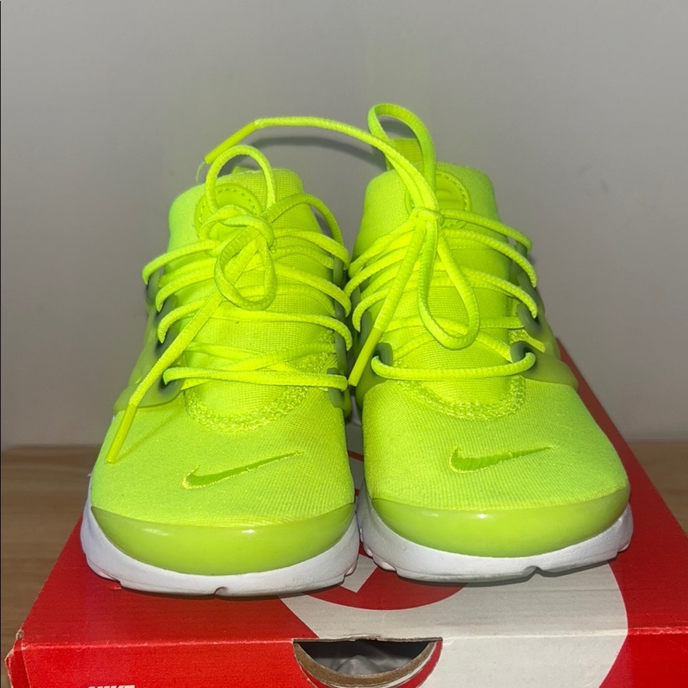 Nike Kids Neon Green Sneakers
